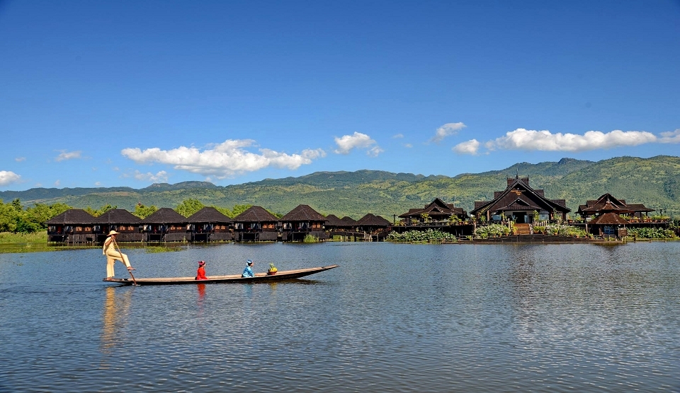  Myanmar Treasure - Inle Lake 