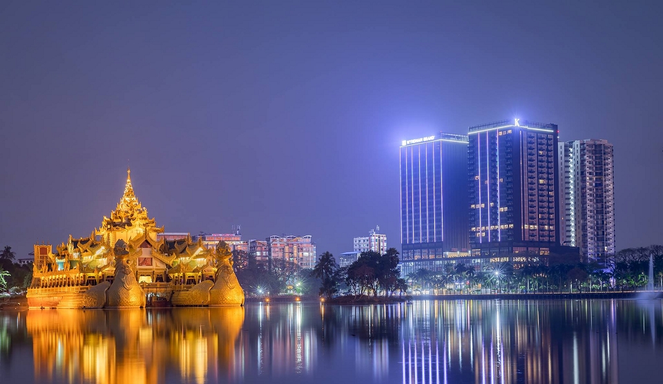  Wyndham Grand - Yangon 